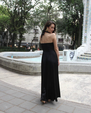 VESTIDO SATIN NEGRO HALTER DIANE