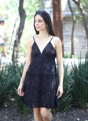 VESTIDO CORTO DE TIRANTES SAHARA NEGRO -15%
