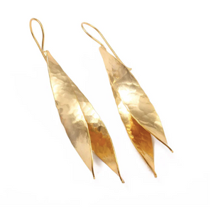 ARETES COLGANTES MAEVA DORADOS
