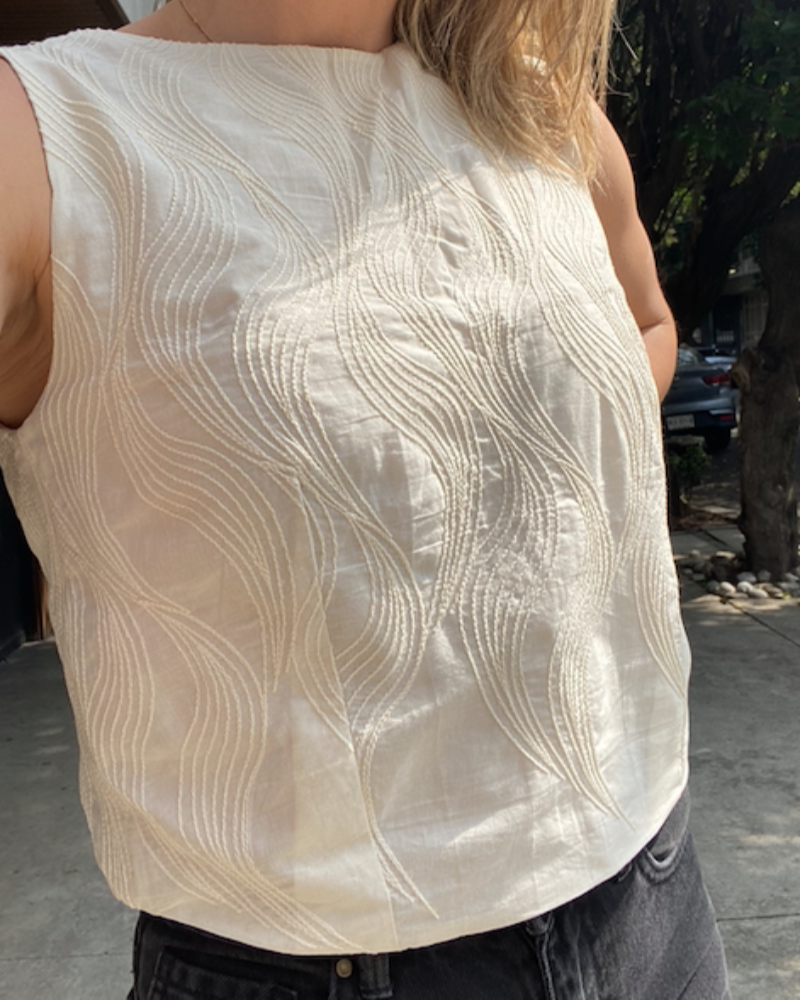 TOP SABLE BORDADA