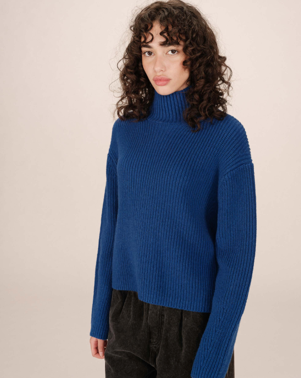 SUÉTER SAGAN AZUL COBALT