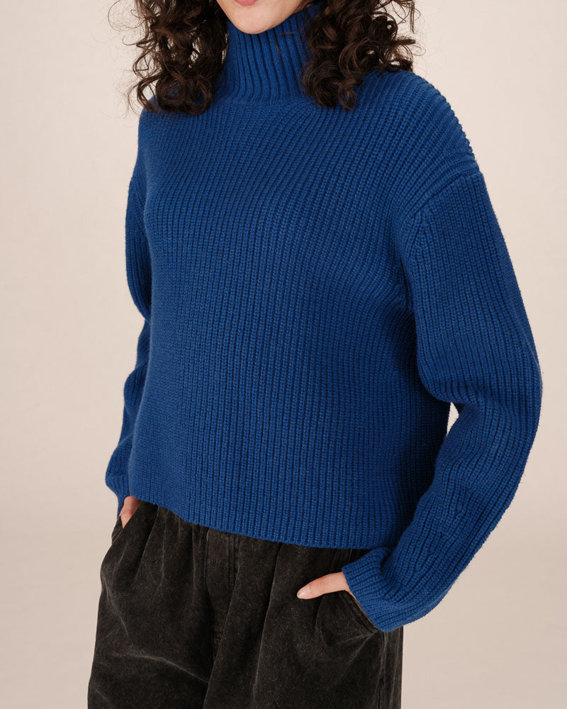 SUÉTER SAGAN AZUL COBALT