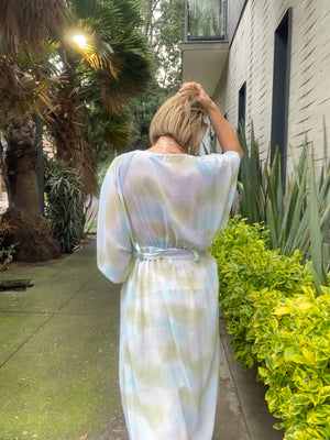 KIMONO LARGO VELO VERDE CON AZUL CON CINTURON