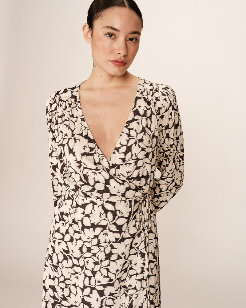 VESTIDO CORTO MANGA LARGA PERCY