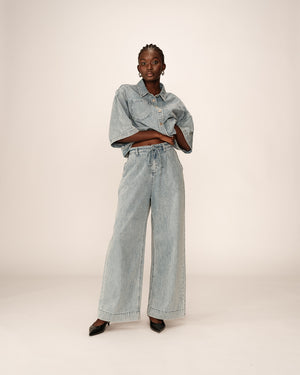 PANTALÓN DE MEZCLILLA POMPON