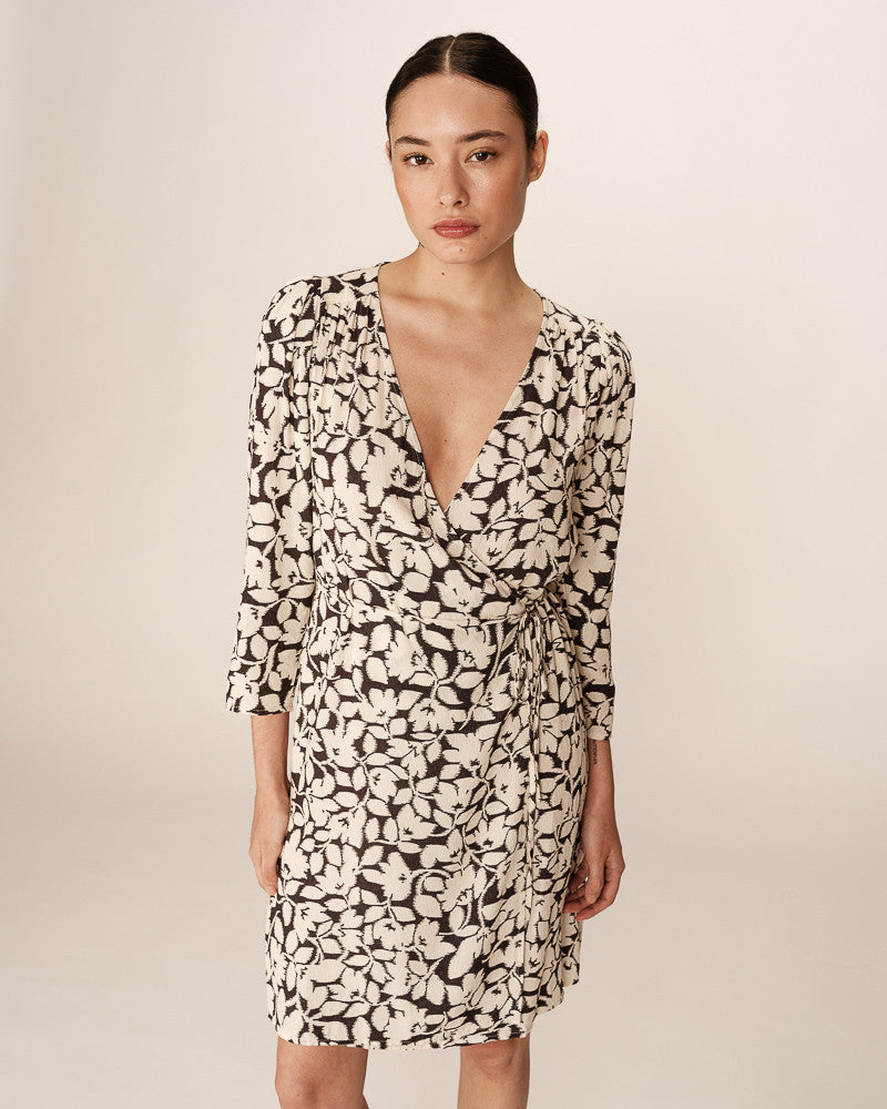 VESTIDO CORTO MANGA LARGA PERCY