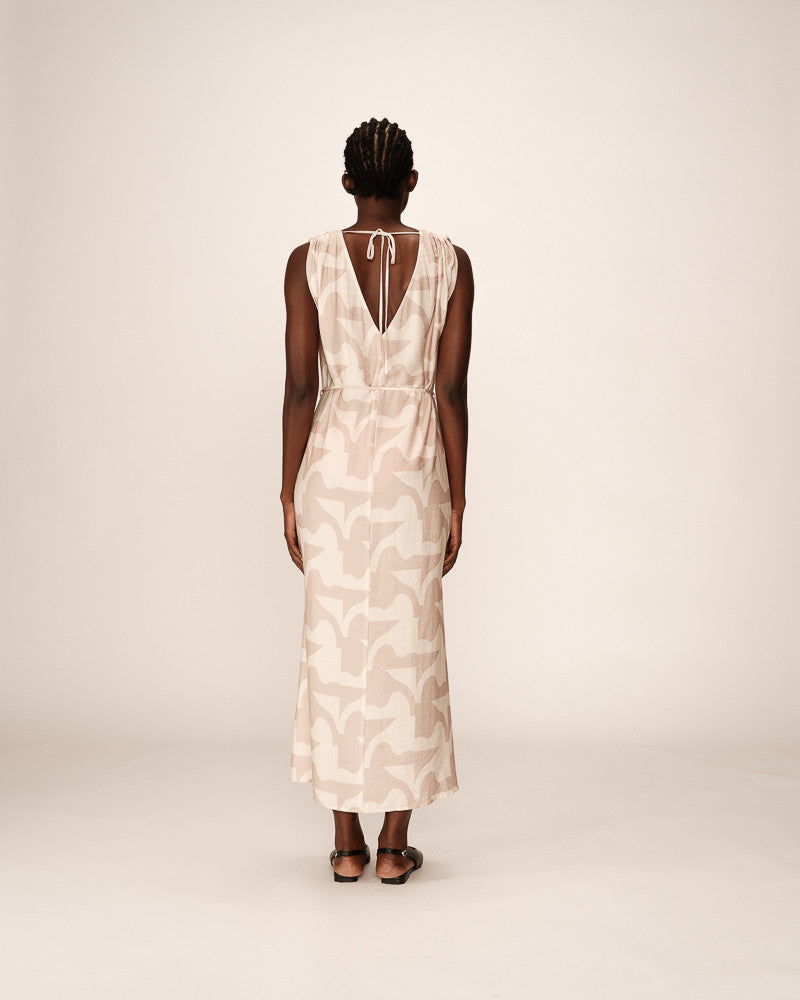 VESTIDO MIDI PENSEE