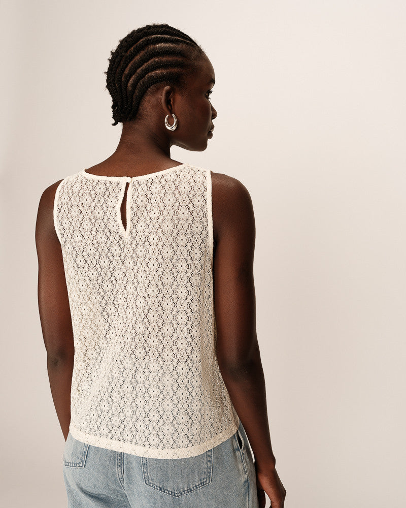 TOP DE ENCAJE BLANCO PASSIONNEE
